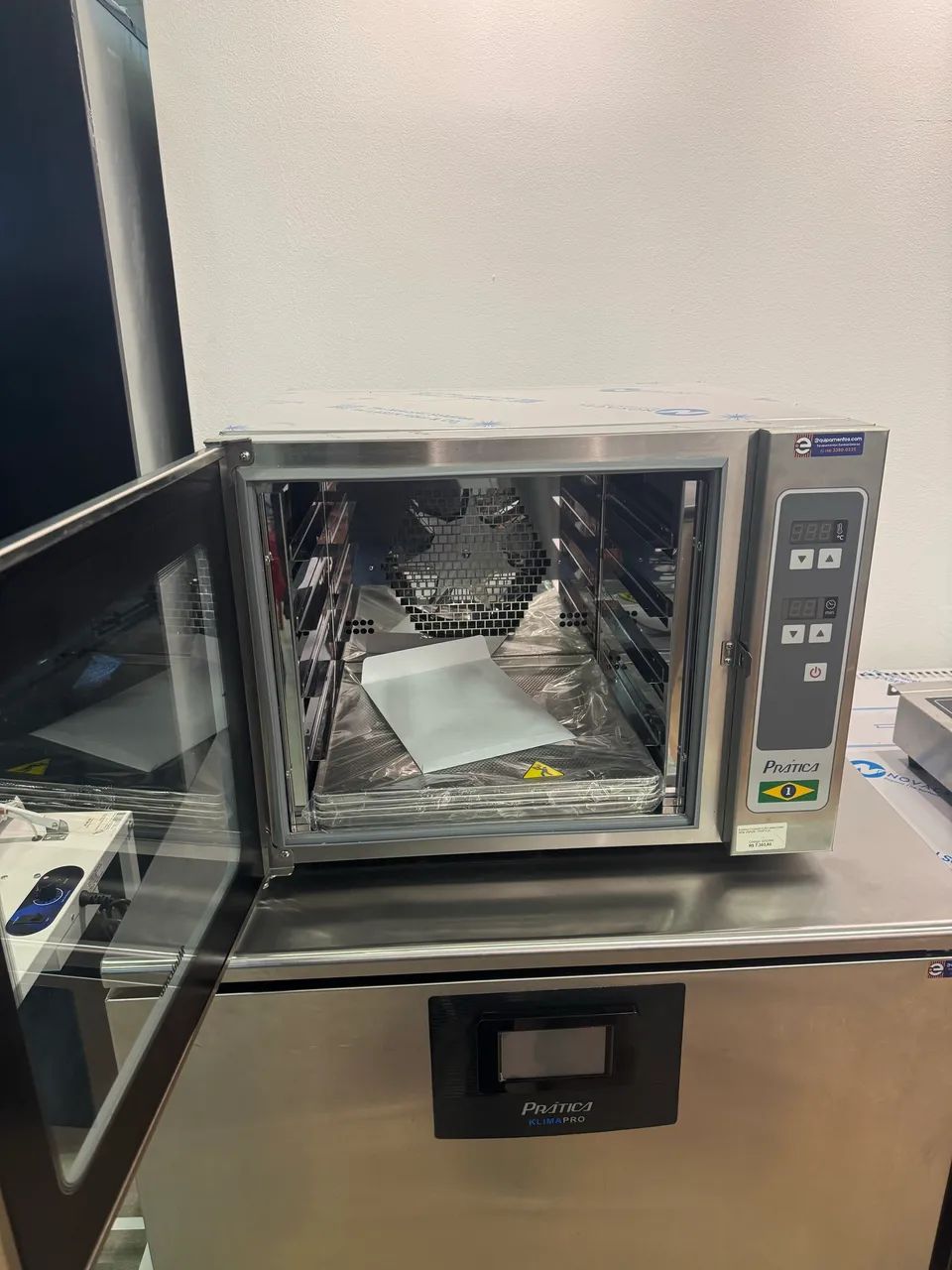 Forno elétrico mini conv 4 assadeiras nova 