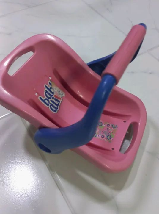 Cadeirinha - bebe conforto baby alive