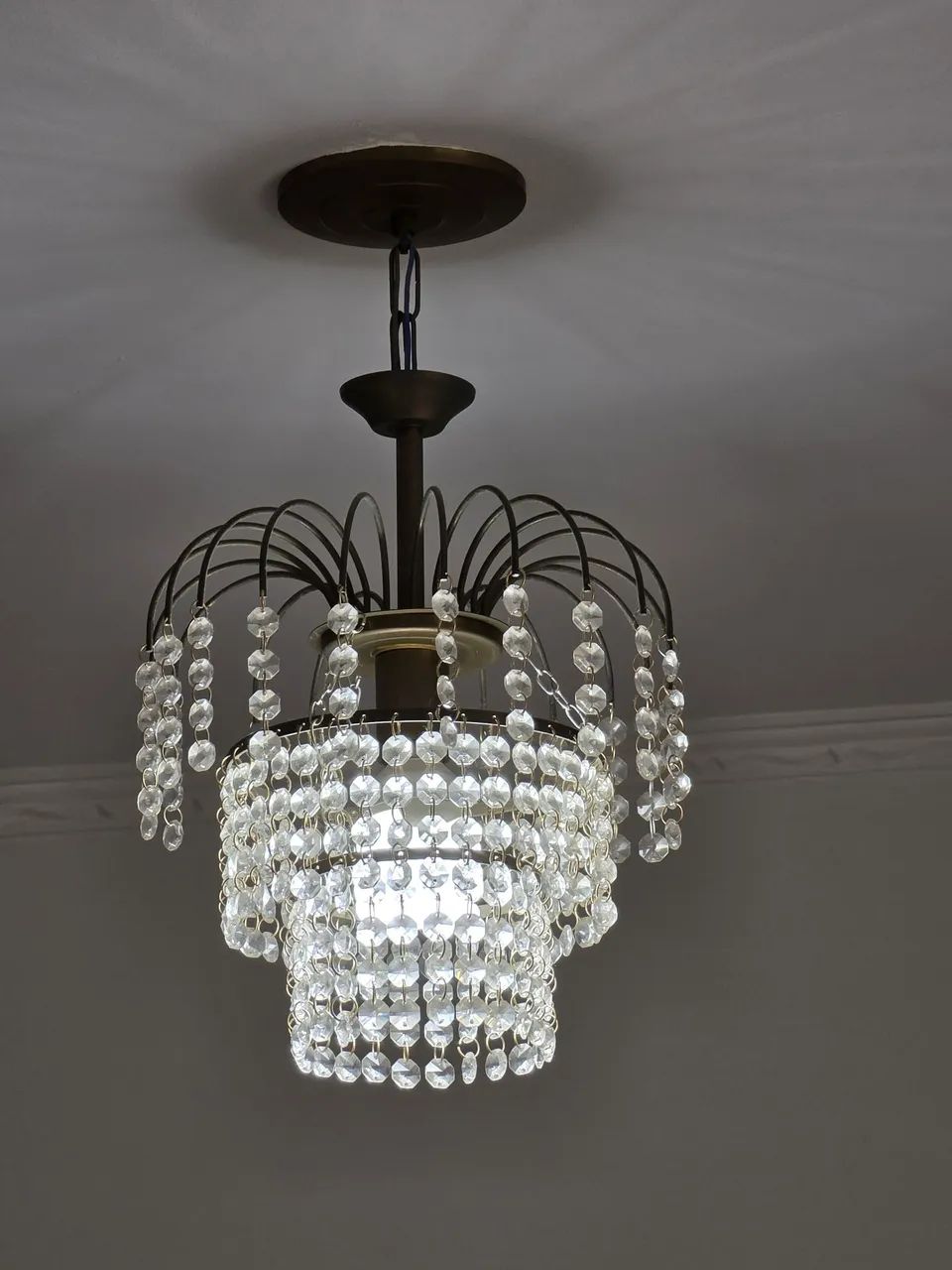 Dois lustres com pedras cristal - Foto 2