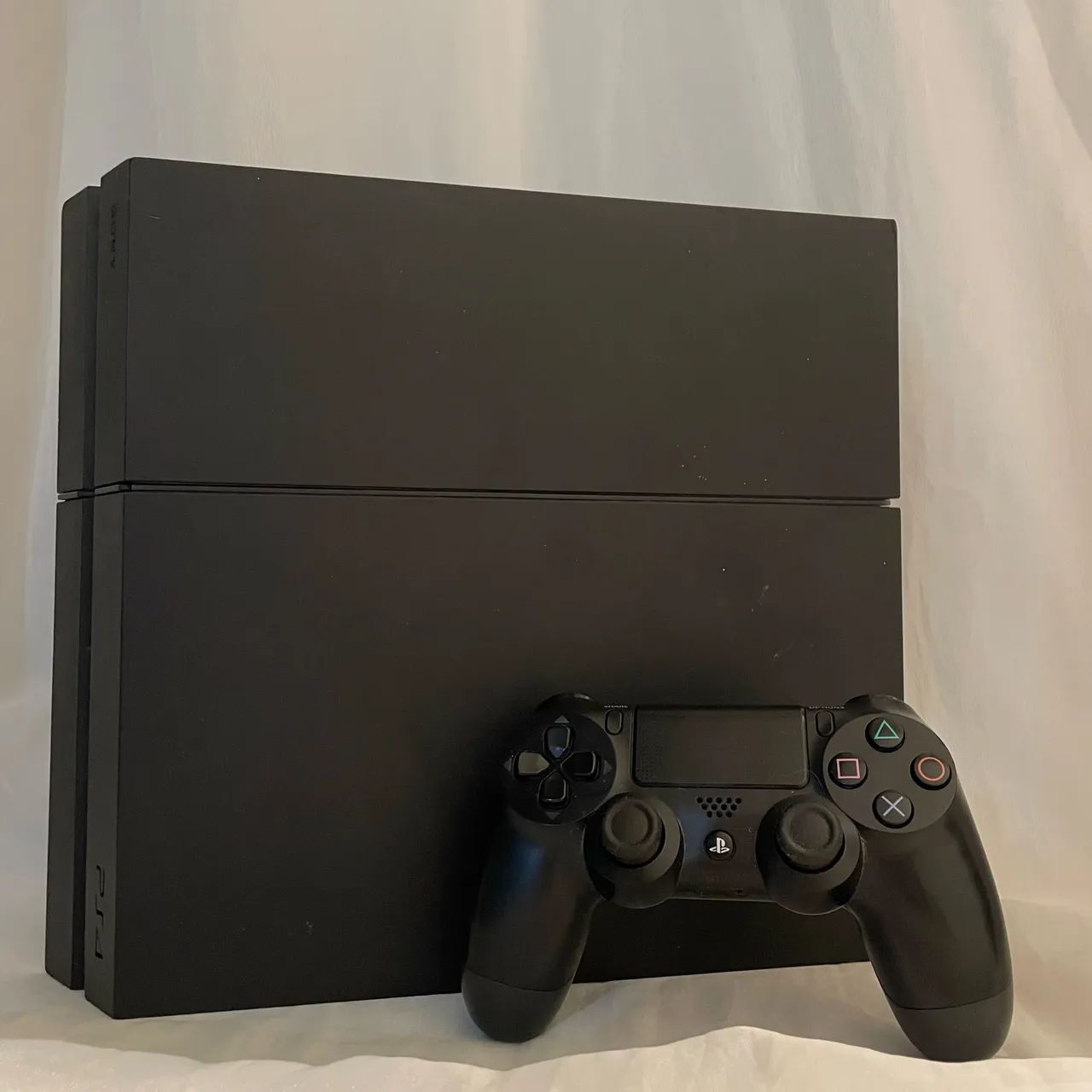 PS4 Desbloqueado + controle