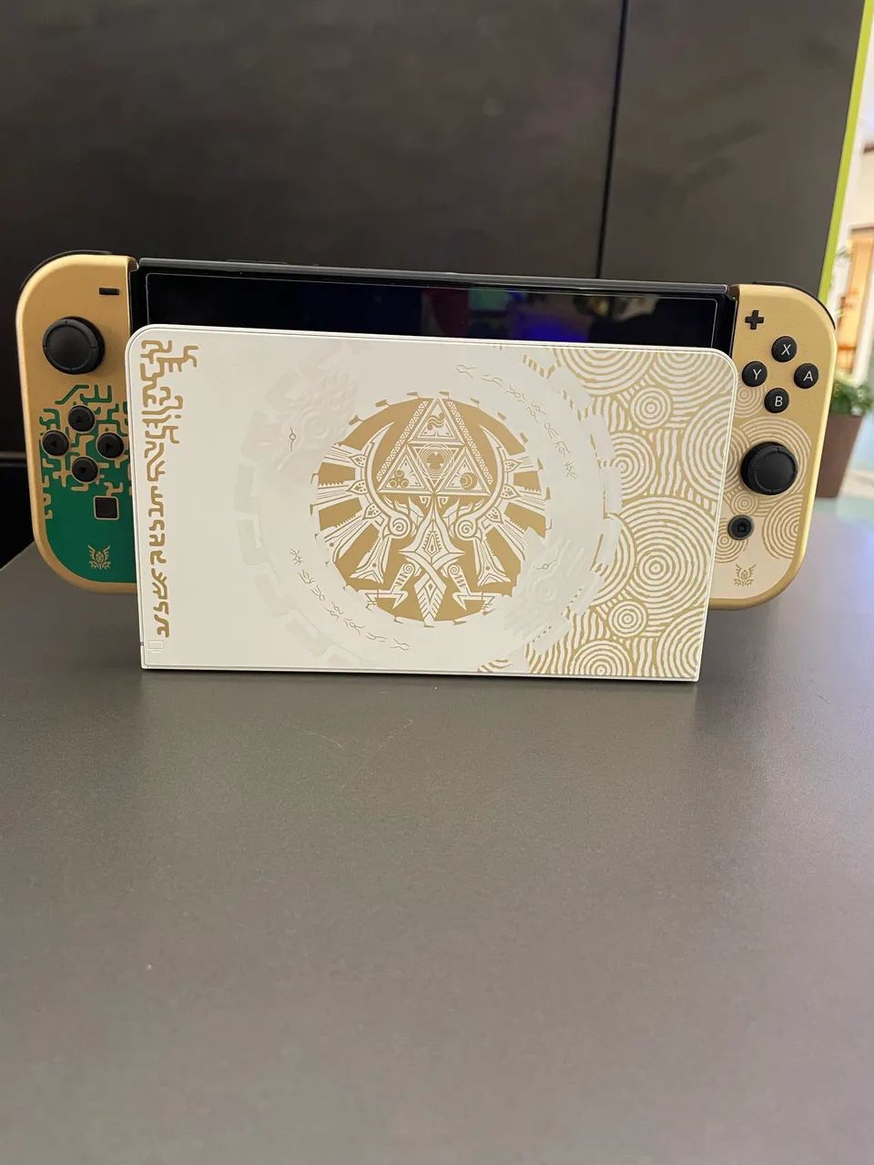 Switch Oled Zelda Edition 128gb (Trocas)  - Foto 3