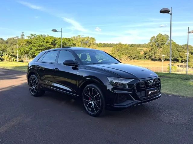 Audi Q8 2022