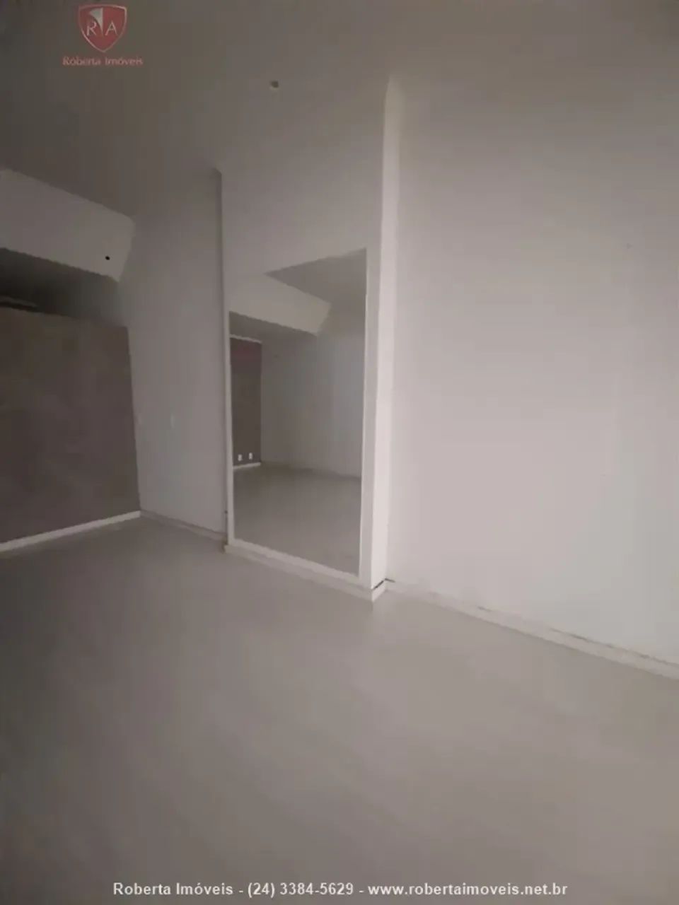 Oportunidade de loja no Centro Empresarial para locação! - Foto 4