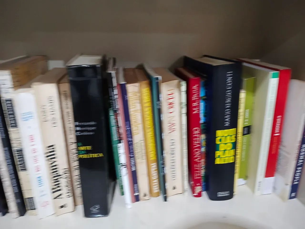 Livros - Foto 3
