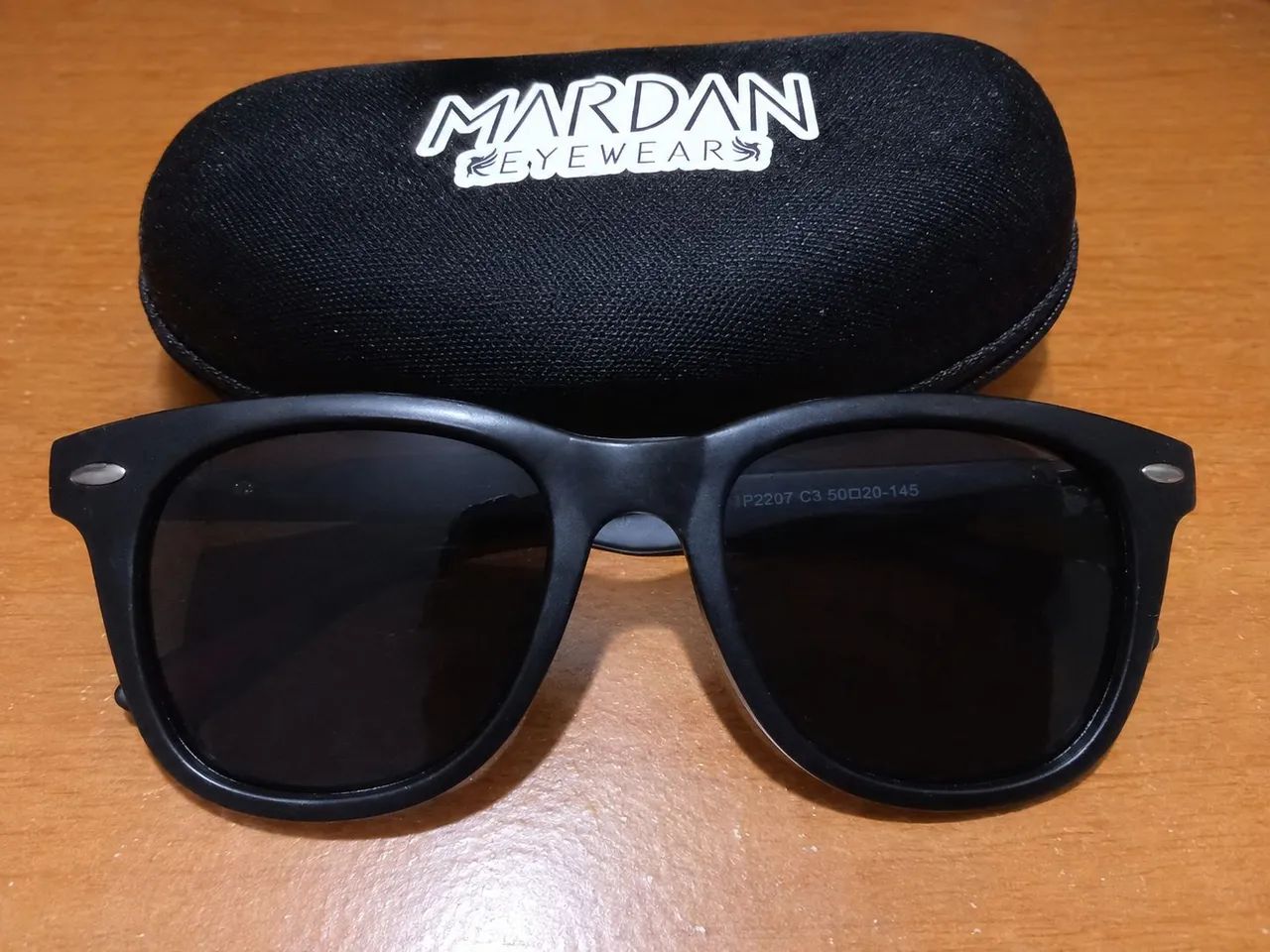Óculos de sol Mardam Preto original em ótimo estado 