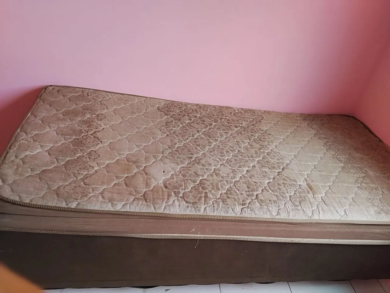 Vende-se cama solteiro  - Foto 3