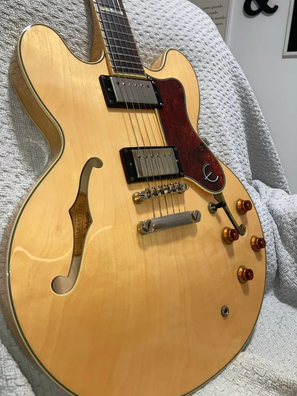 Epiphone Sheraton II com case Gator (Semi Acústica 335) - Foto 2