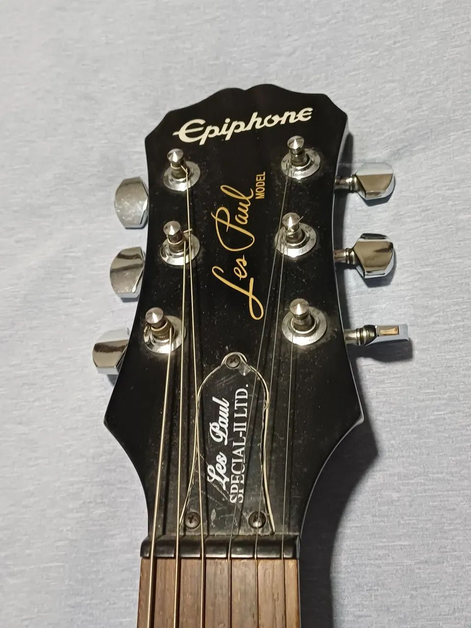 Guitarra modelo Les Paul Special-II, marca Epiphone - Foto 2