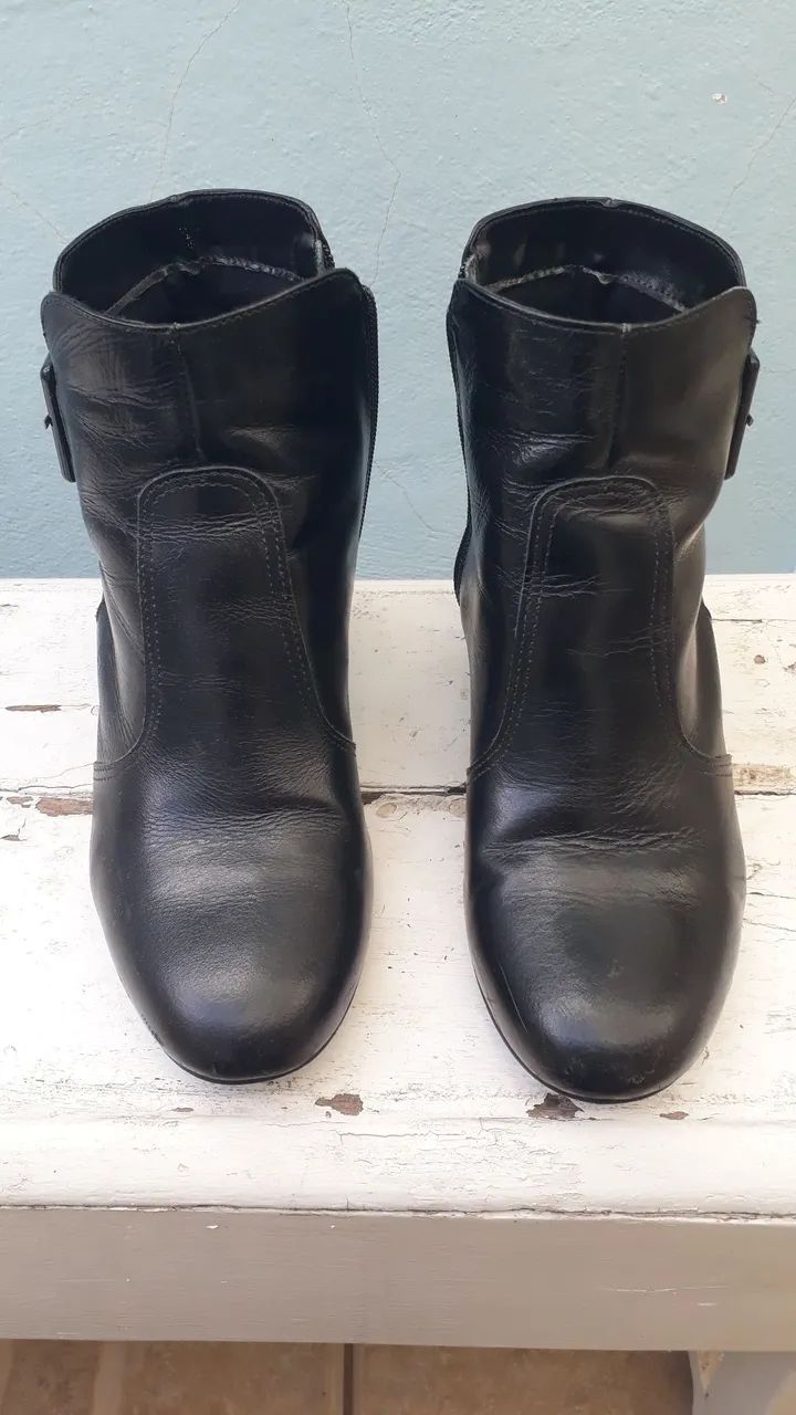 Botas cano curto DESMOND
