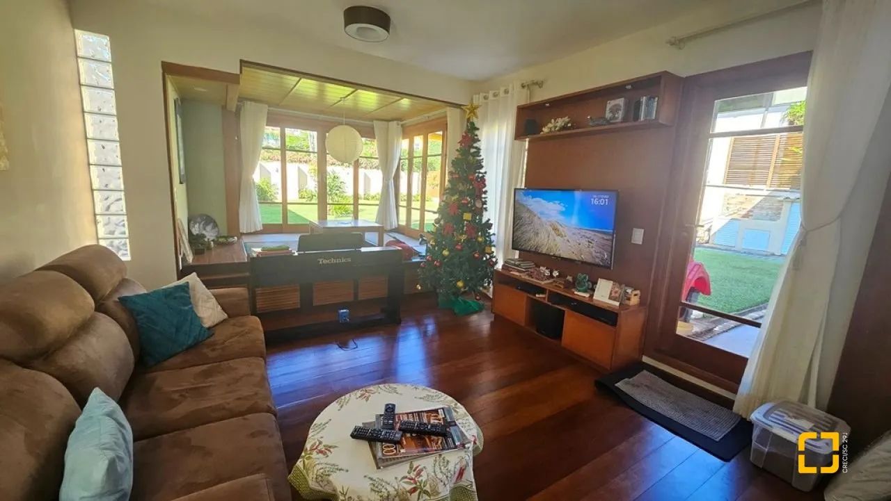 Casa em Condomínio em Sambaqui - Foto 4