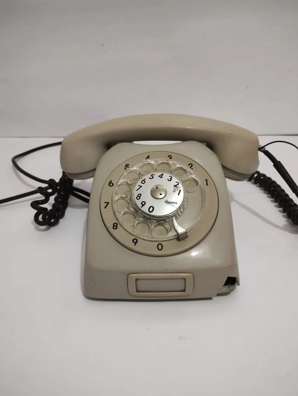 Telefone antigo 