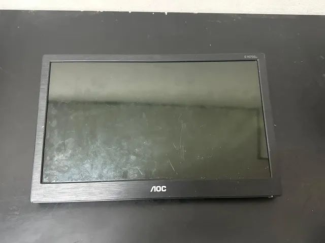 Monitor AOC, de 15 polegadas