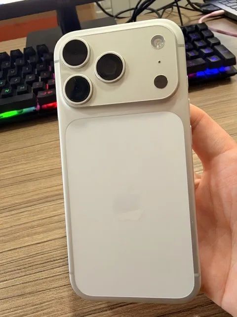 Iphone 17 pro 256GB - Foto 3
