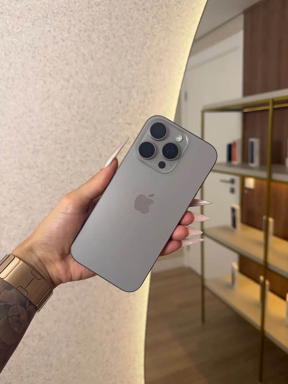 iPhone 16 Pro Titânio Natural  - Foto 2