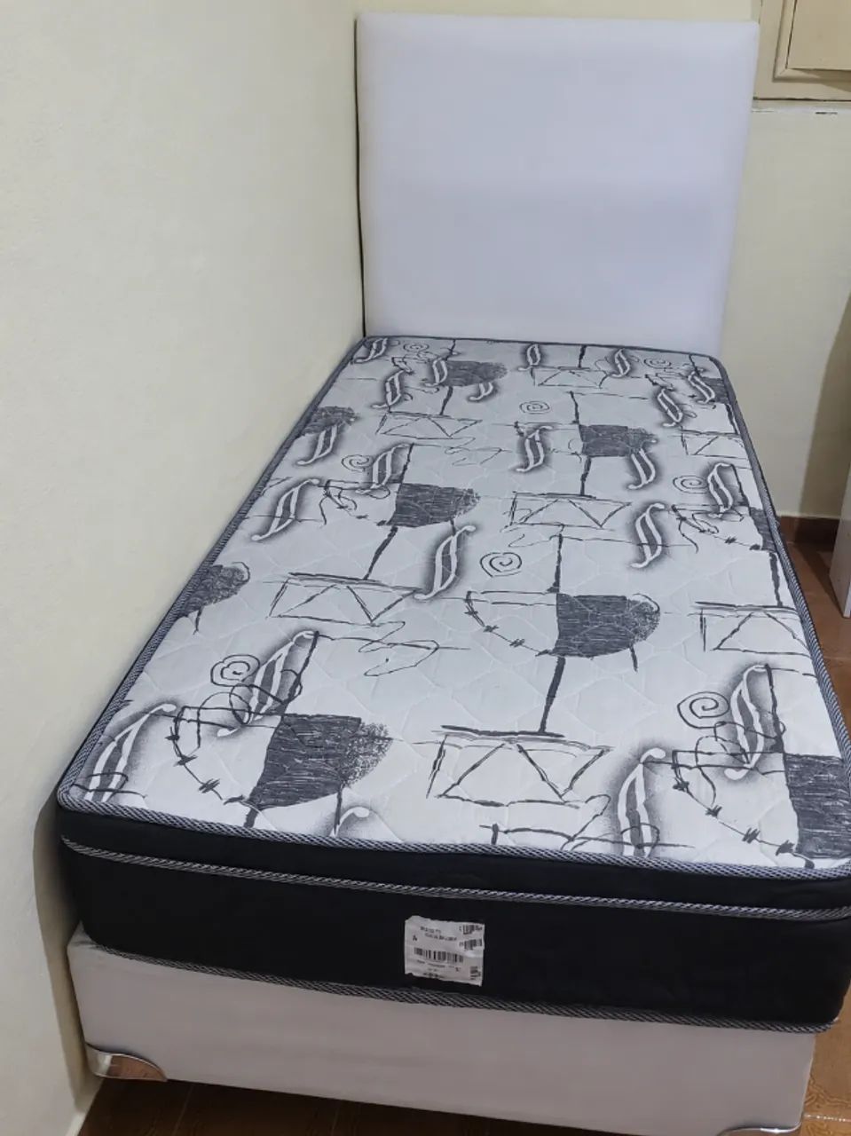 Cama Box Solteiro Ortobom Completa com Colchão e Cabeceira