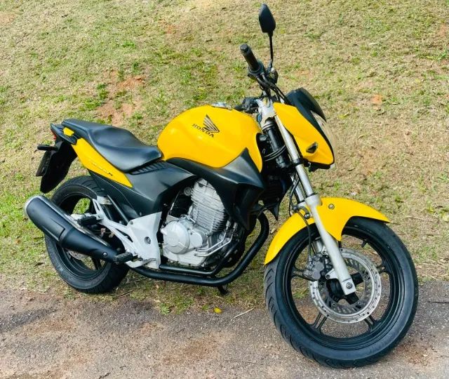 CB 300R 2012 - Foto 2