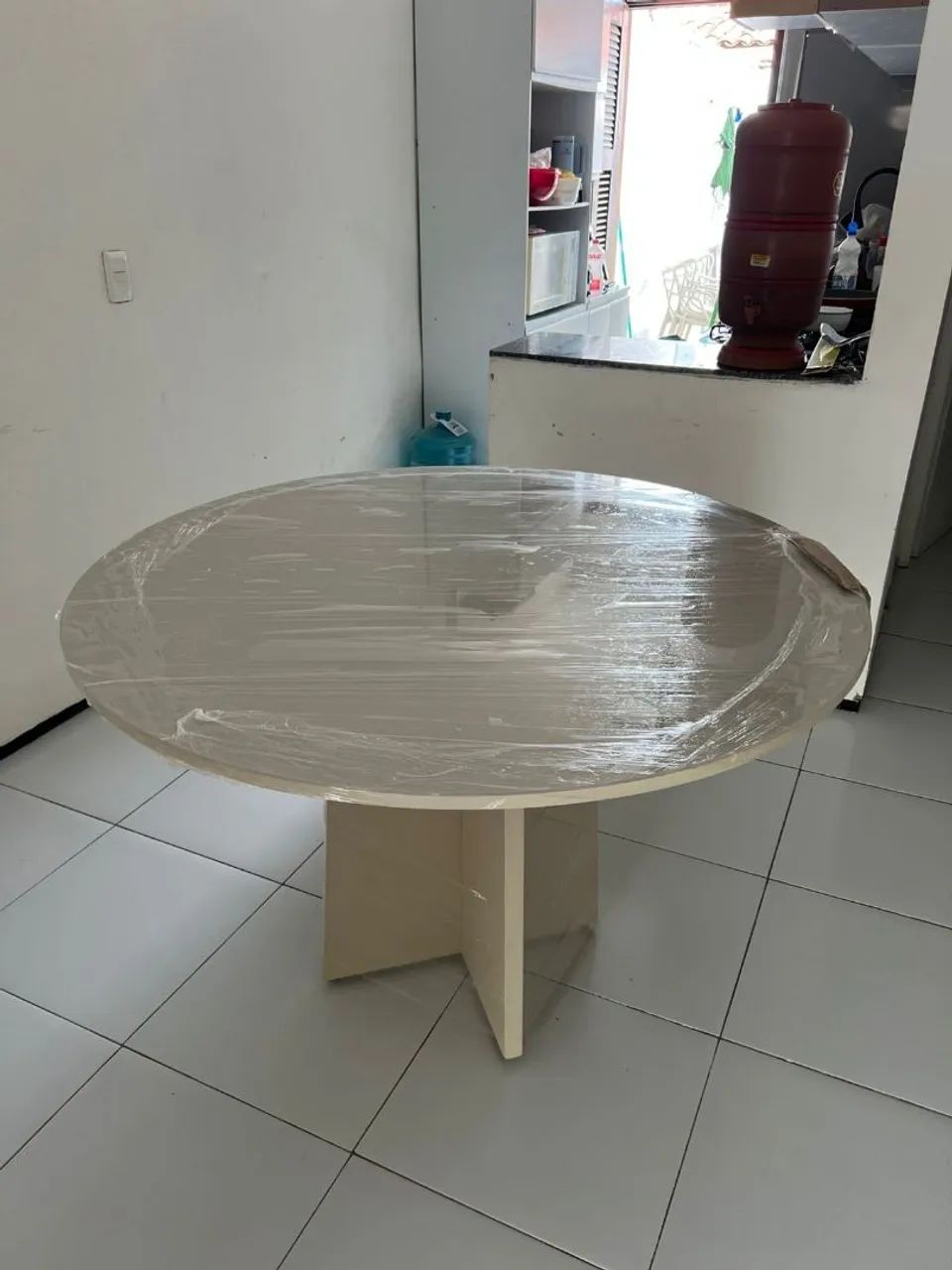 Mesa de Jantar Redonda Luxo com Vidro Laqueado  - Foto 5