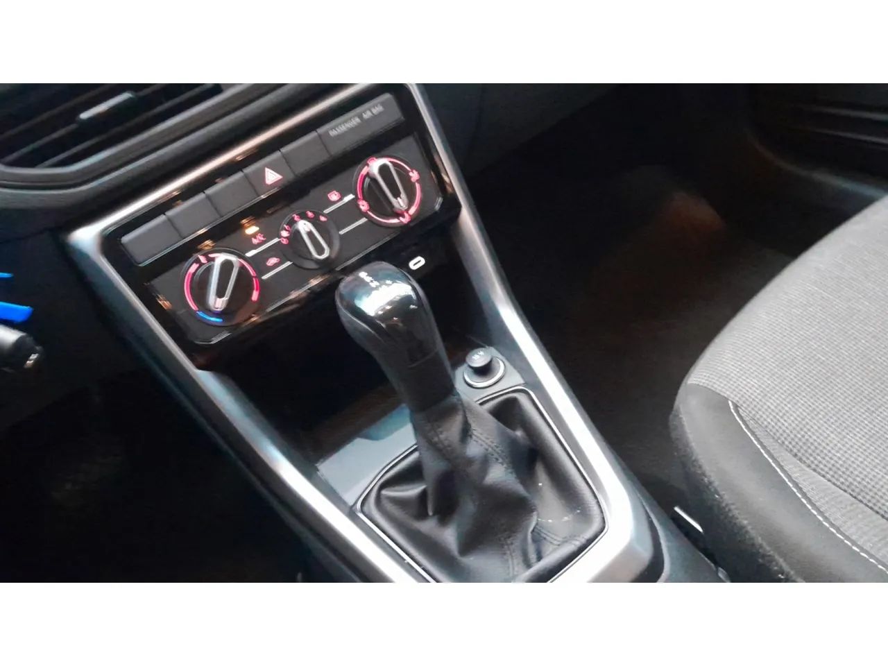 Volkswagen T-Cross 1.0 TSI Flex 12V 5P Aut., foto 17 de 20