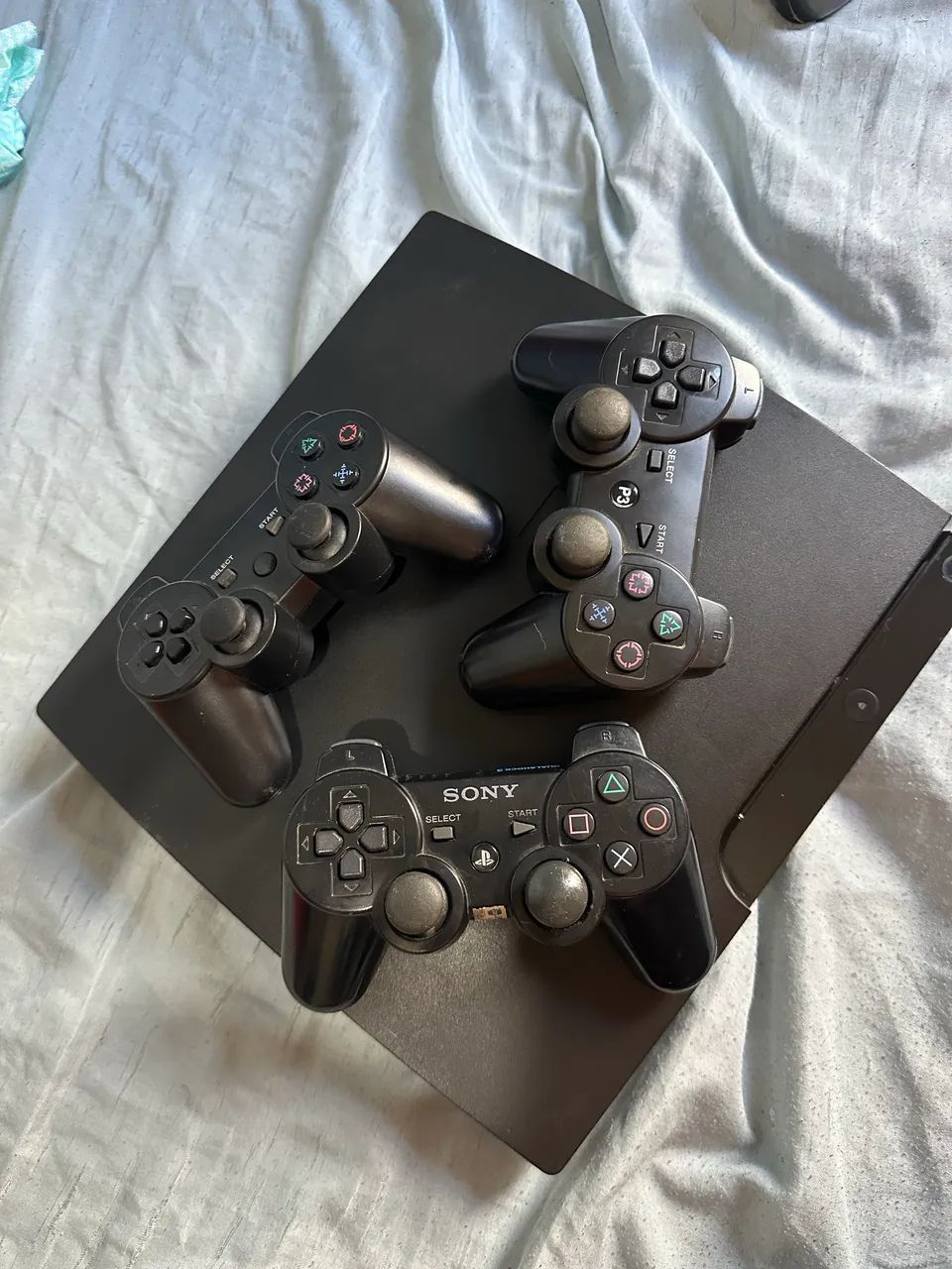 Ps3 completo com 13 jogos e 3 controles  - Foto 3