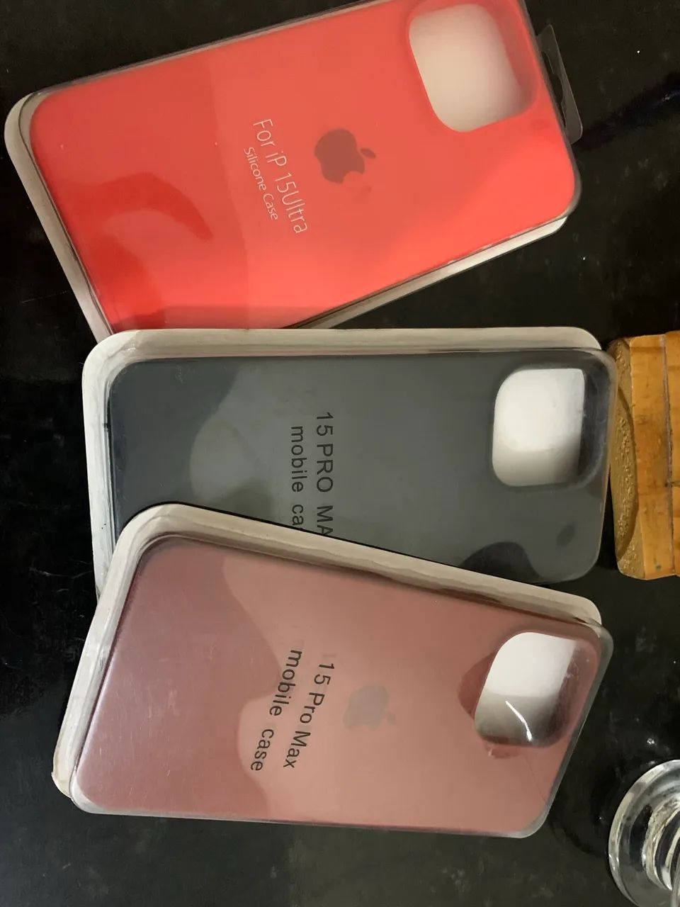 Case IPhone 15 pro max e 14 pro max e películas  - Foto 5