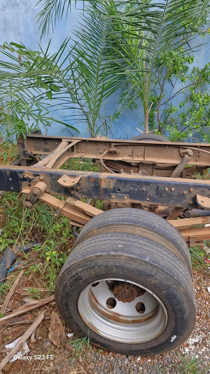 Ford Cargo 815s - Foto 3