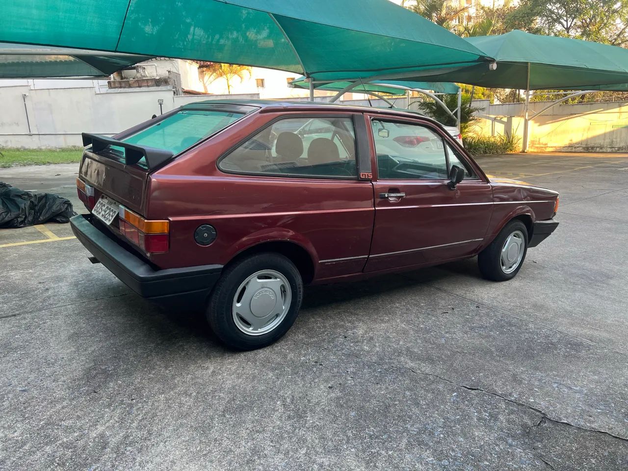 Volkswagen Gol Geração I GTS 1.8 8V Álcool Mec. 2P 1987