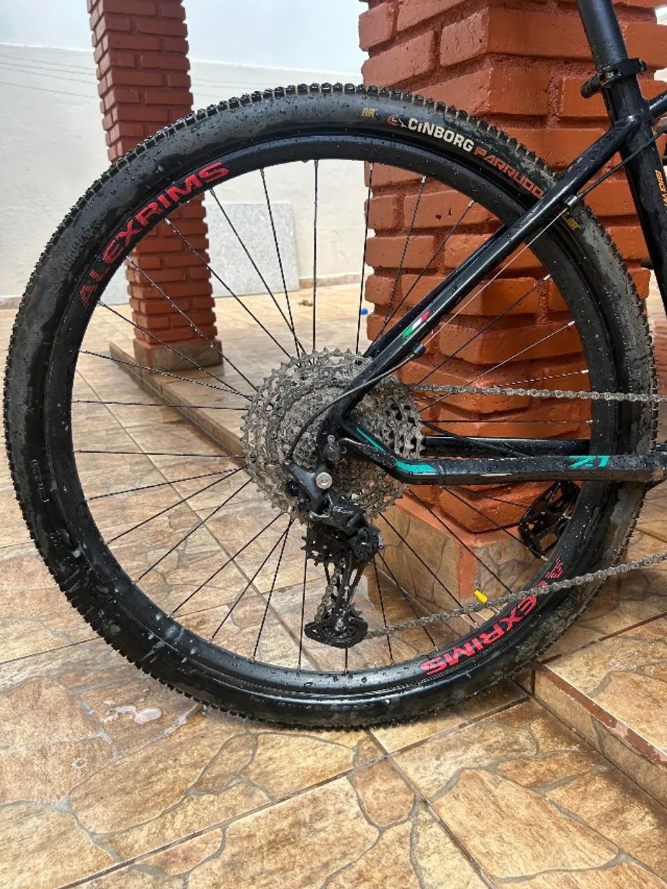 Bicicleta  - Foto 2