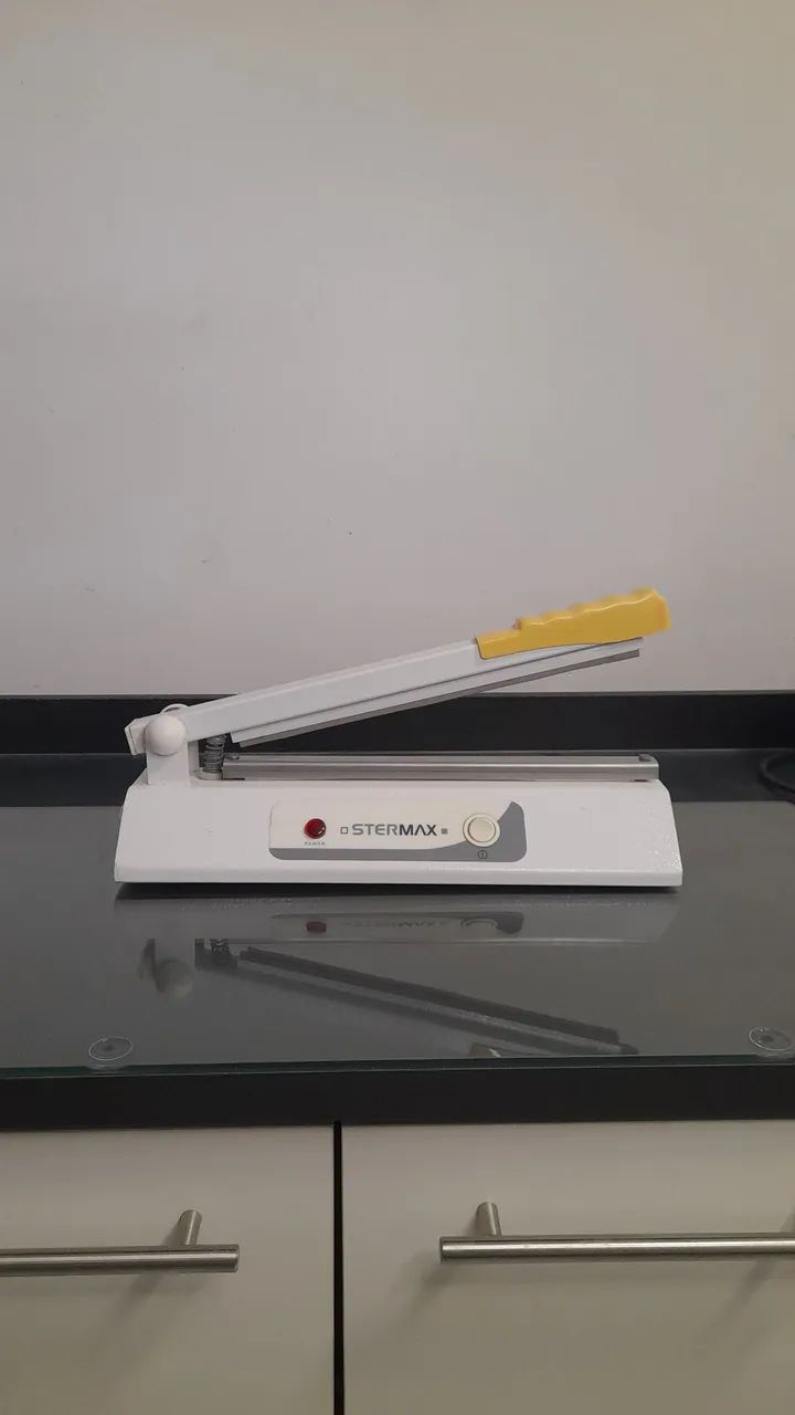 Seladora de impulso Stermax com Corte