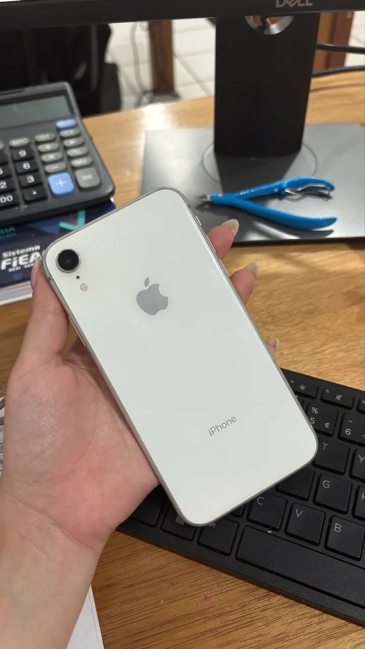 Vendo IPhone XR  - Foto 2