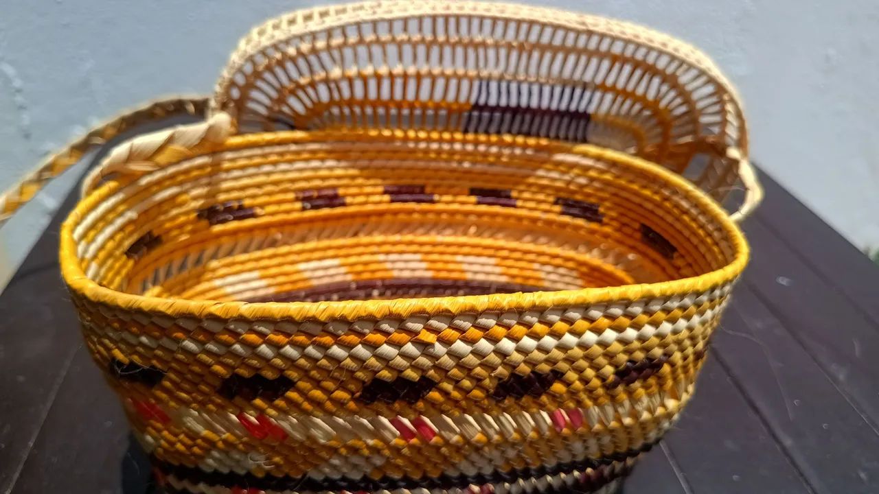 Bolsa em palha colorida  - Foto 3