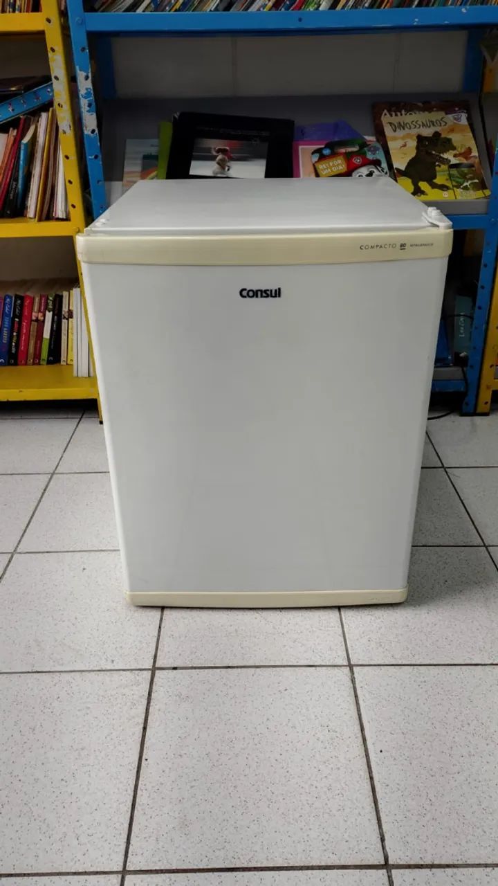 Refrigerador Consul Compacto 80 - 127V - Branco