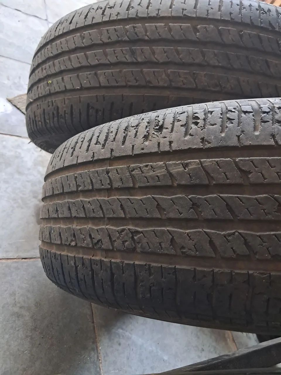 Pneu aro 18. 235_65/18 - Foto 2