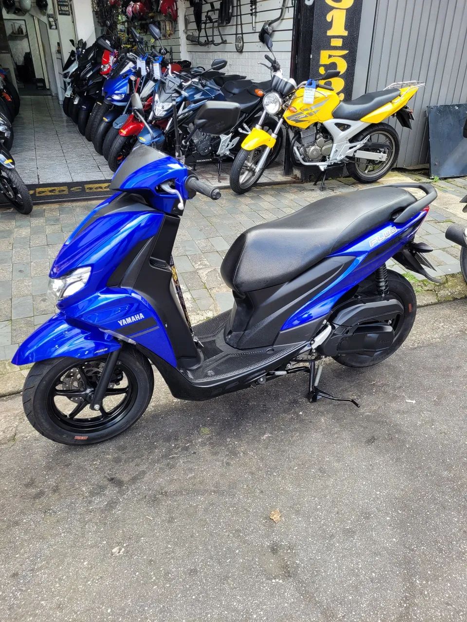 FLUO 125 ABS ANO 2023 - Foto 4