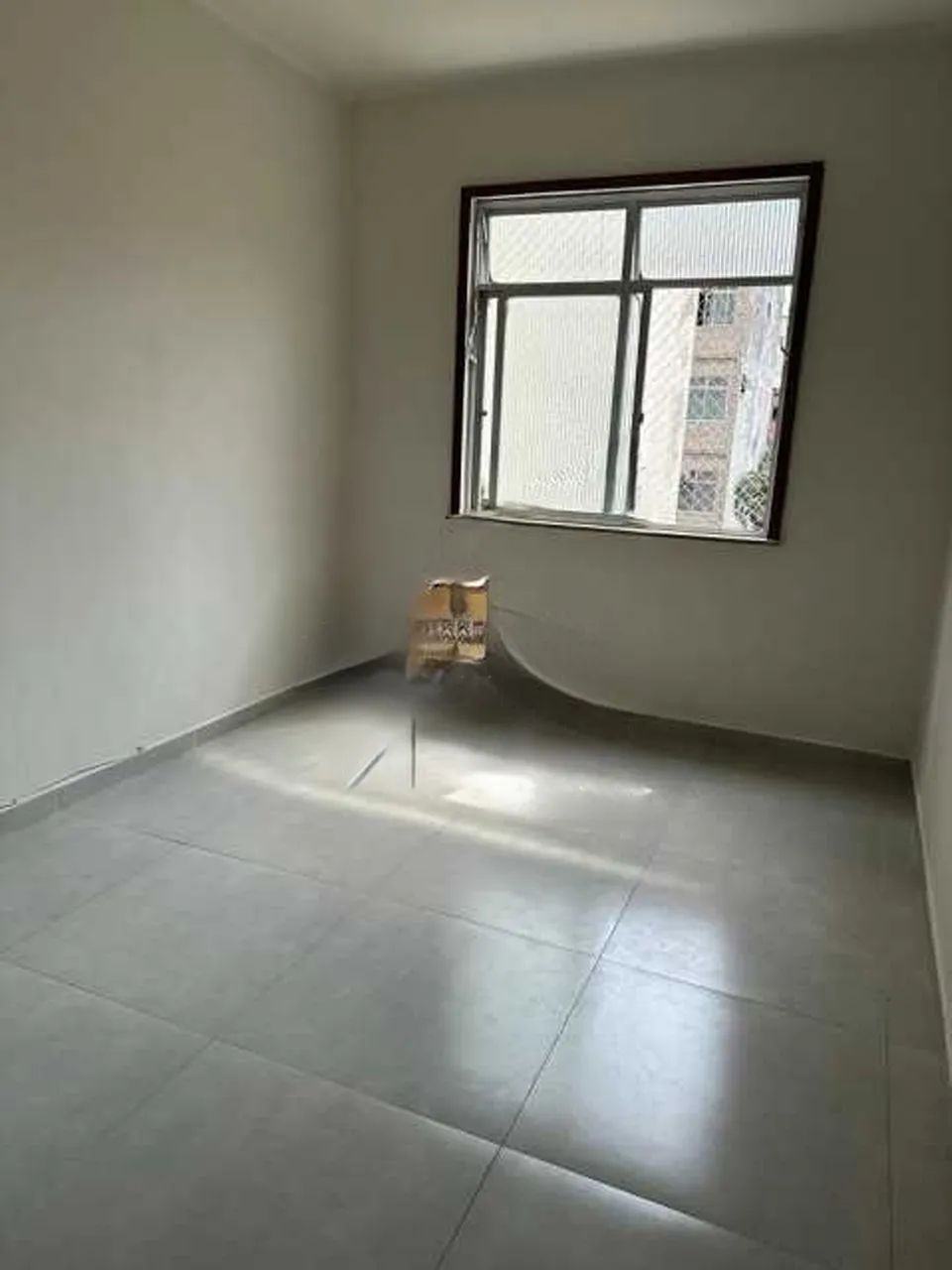 Apartamento - / Residencial / Glória