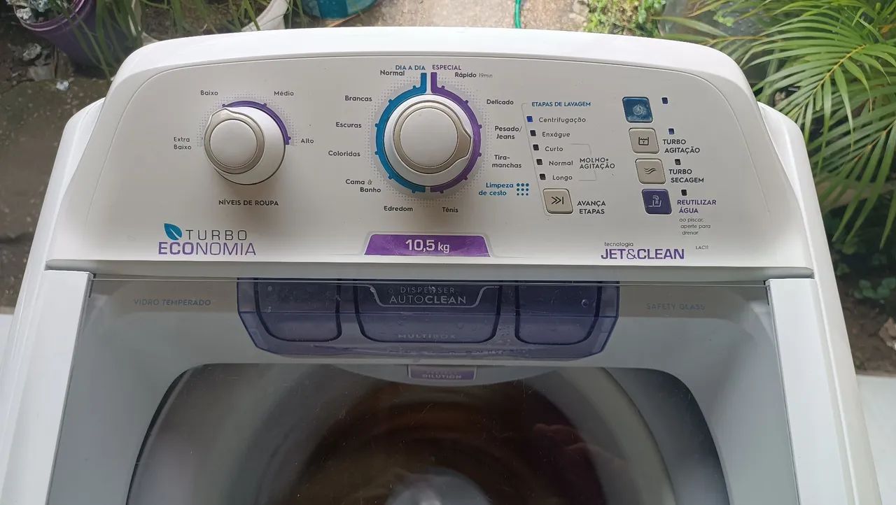 Máquina de lavar roupa 