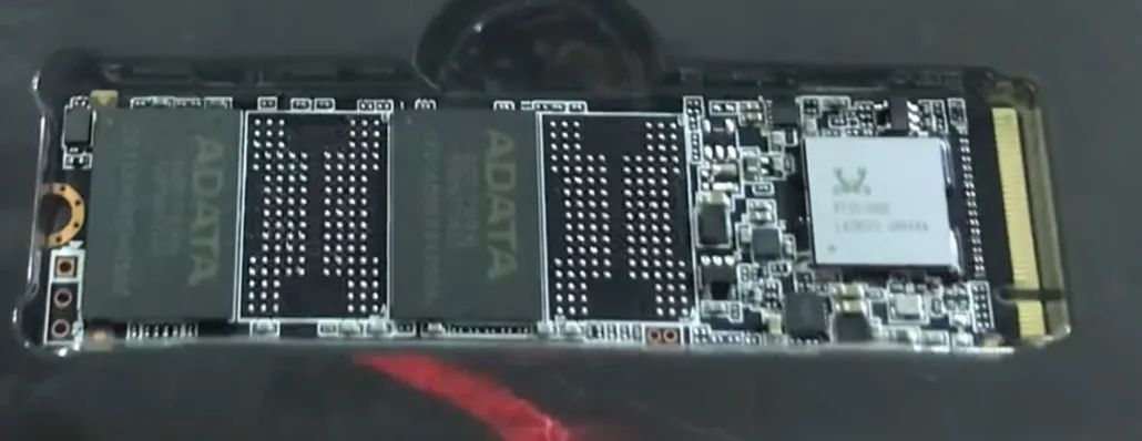 SSD adata 710 - Foto 2