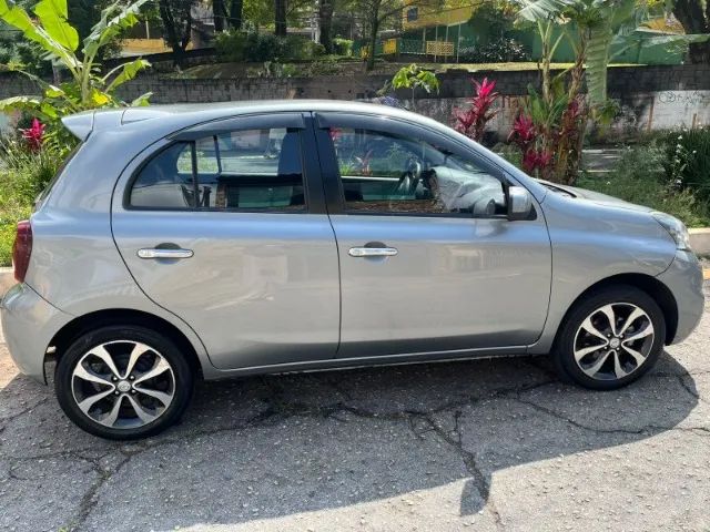 Nissan March MARCH SL 1.6 16V Flex Fuel 5p 2015