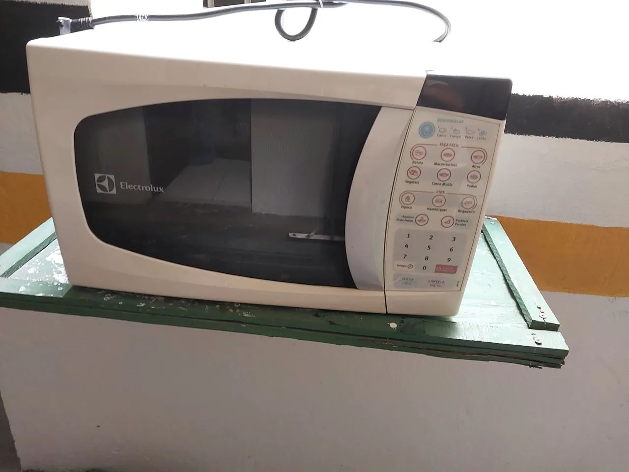 Micro-ondas   22 litros  - Foto 2