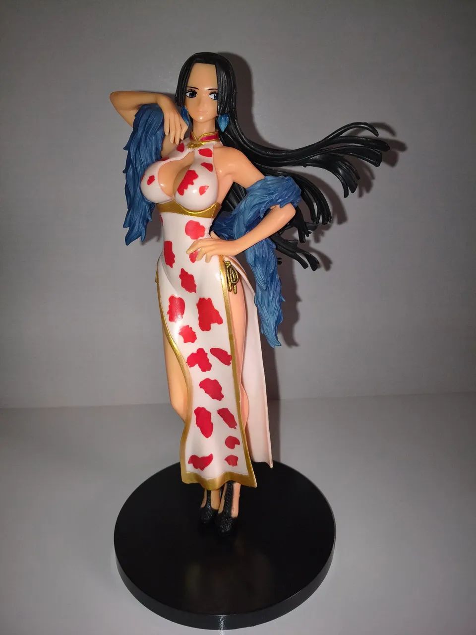 Action figure 457380546164838402