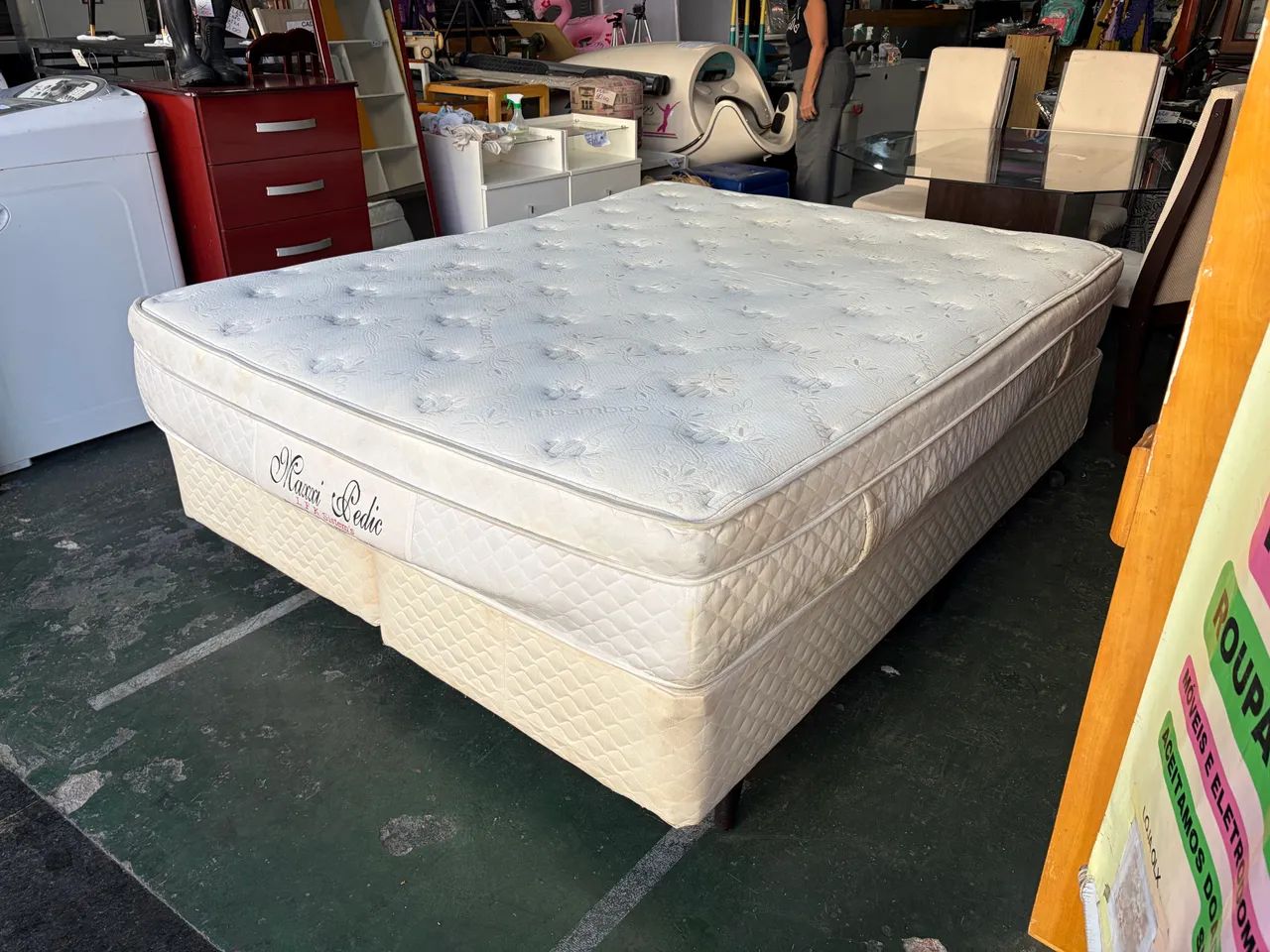 Colchao de casal queen size maxxi pedic - Foto 3