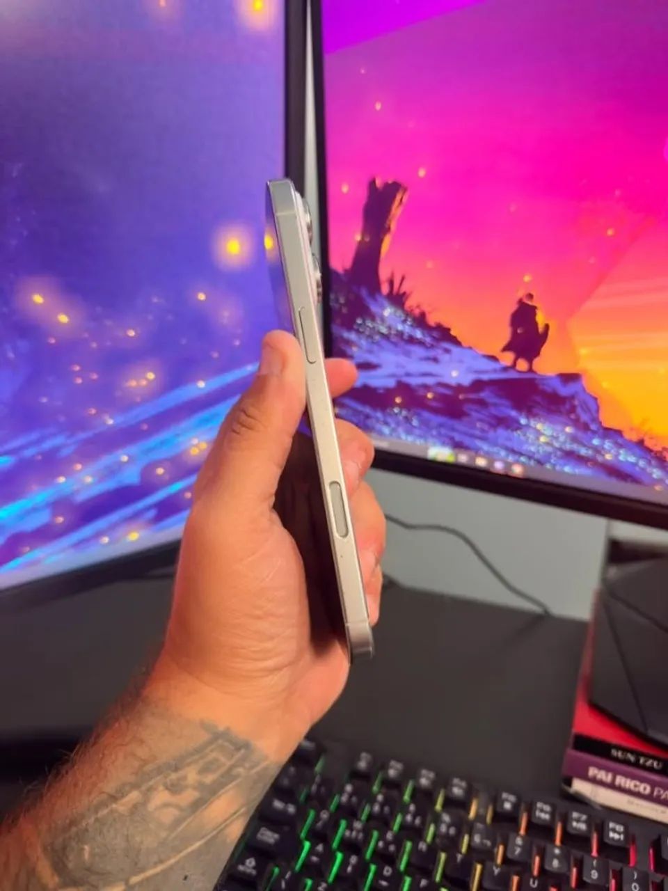 Iphone 16 Pro Max 256gb - Branco - Foto 2