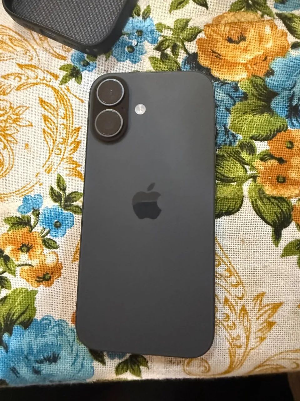 iPhone 17 256gb 4 meses de uso  - Foto 3