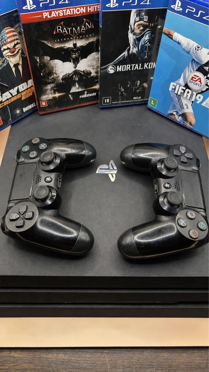 PS4 Pro 1TB + 2 Controles + 4 Jogos - Foto 3