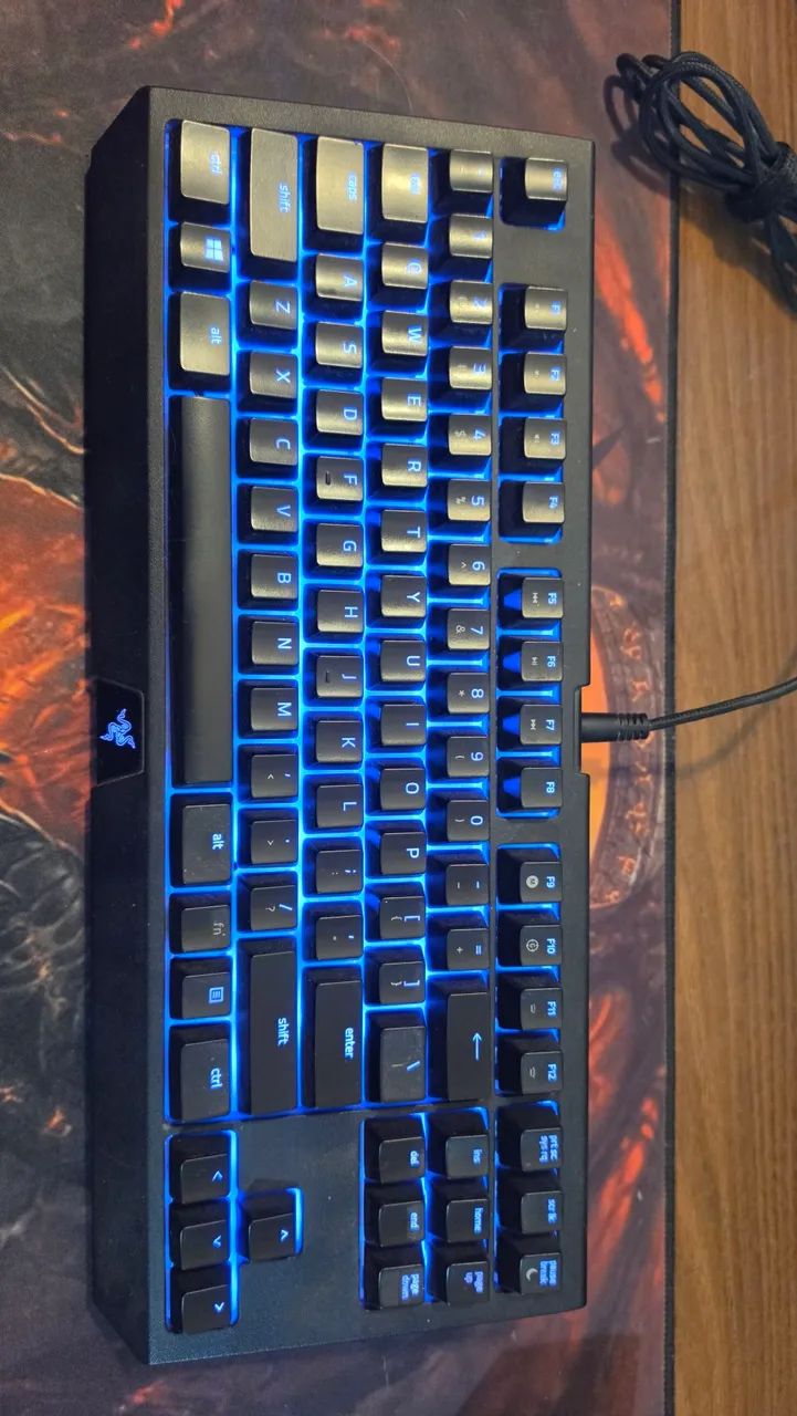 Teclado Razer Blackwidow TE Chroma V2