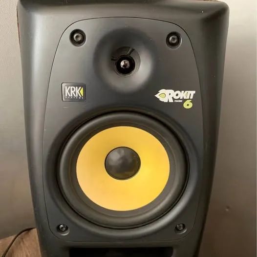 Monitor de Áudio KRK 6 (gen2) rokit