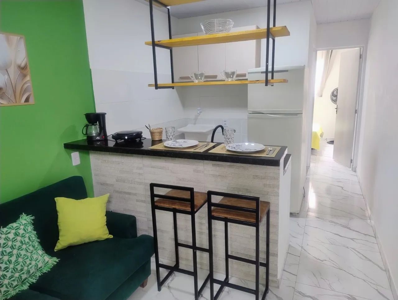  KITNET MOBILIADO