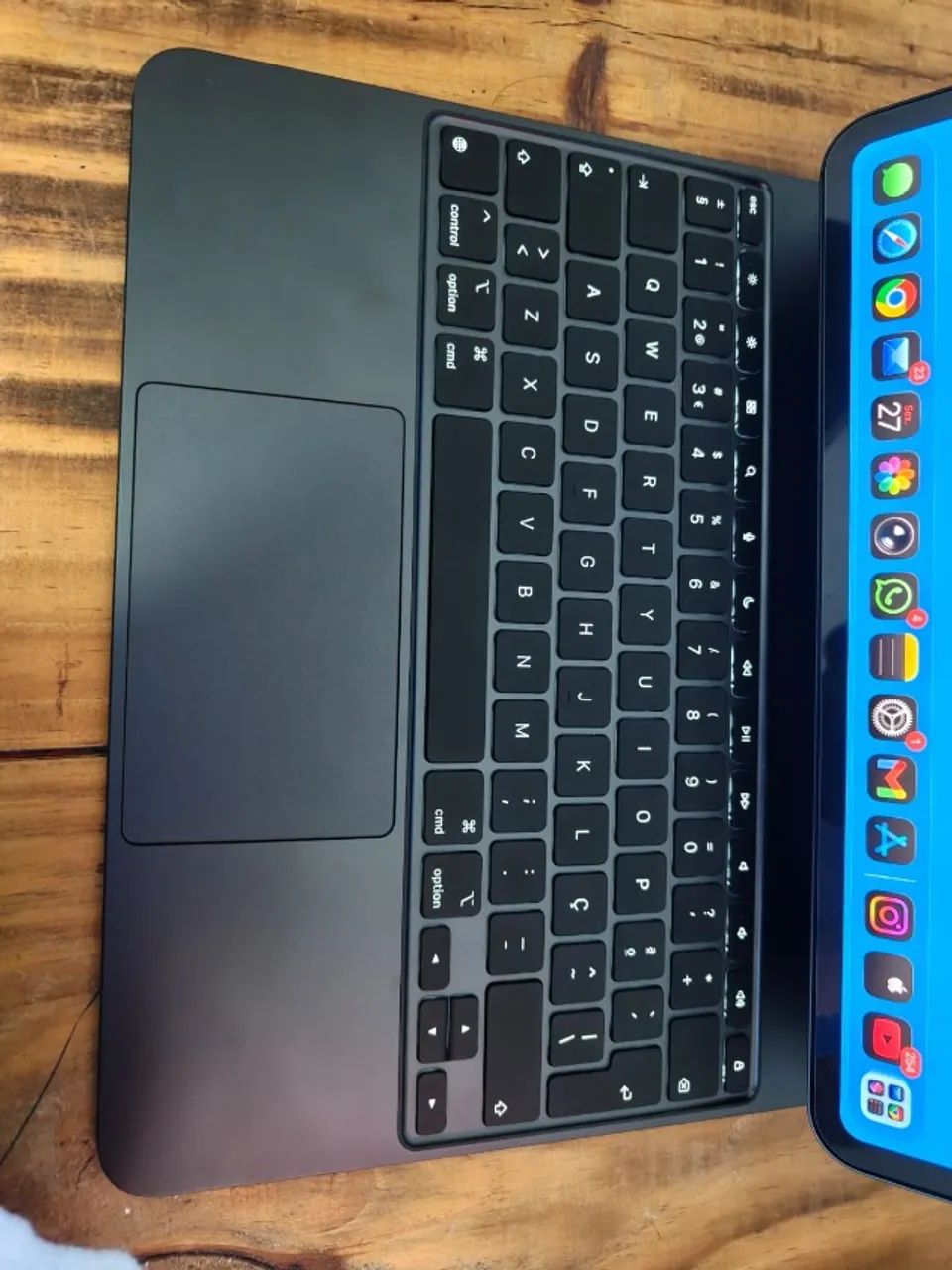 iPad本体 MacBook Pro 13-inch Apple MacBook Pro (13 polegadas, 2020, Chip M1, 256 GB de SSD