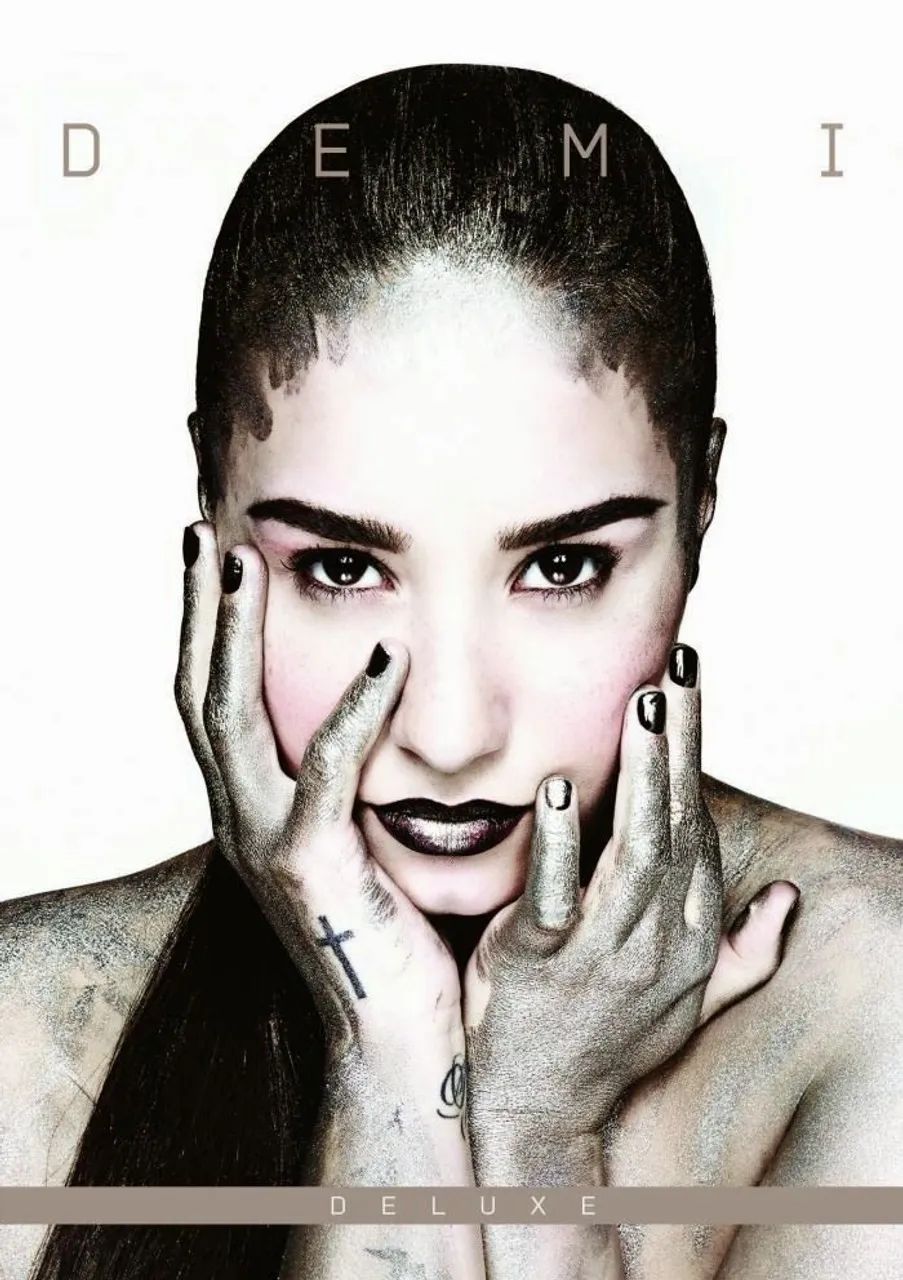 Demi Lovato Deluxe (DVD +CD)