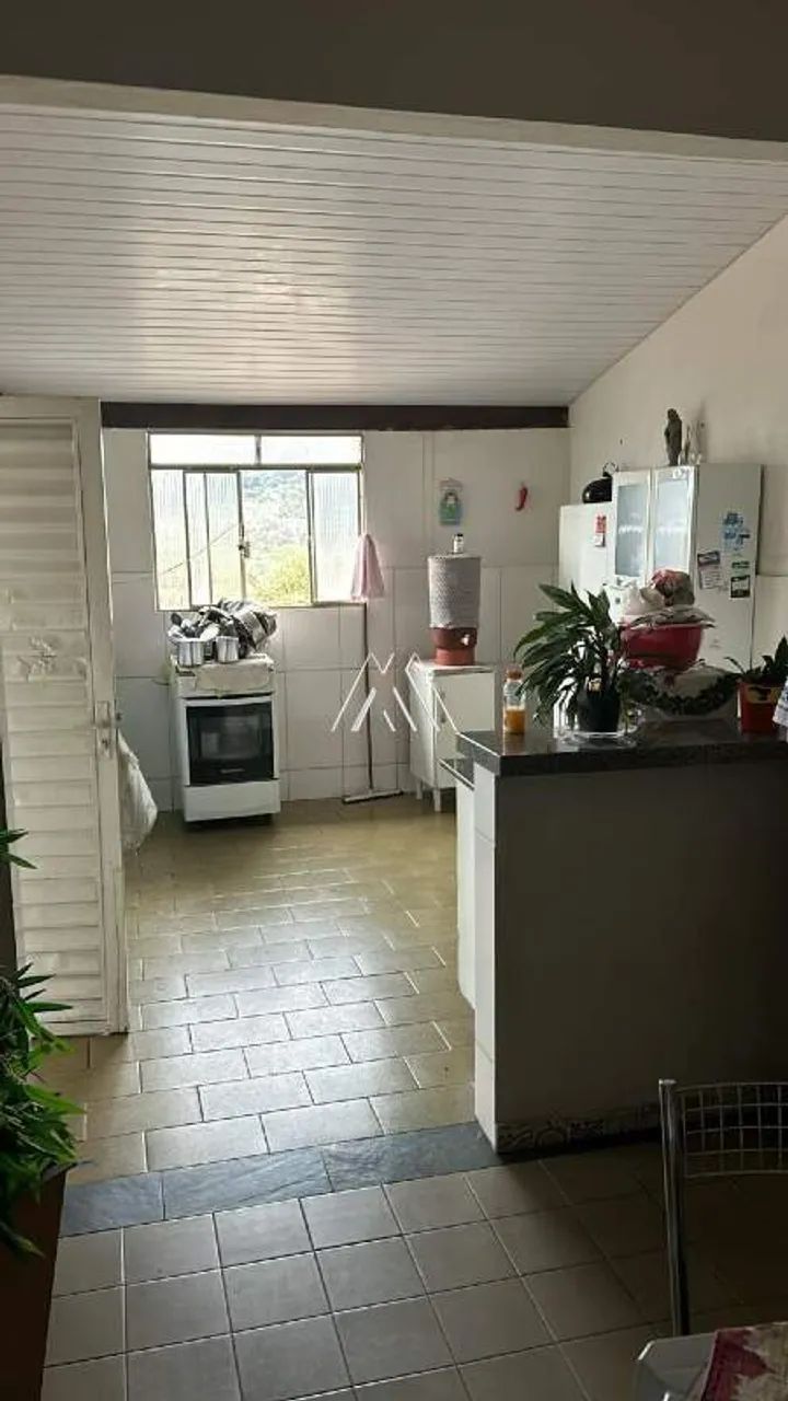 Vendo casa em Itaúna em excelente localização! - Foto 3