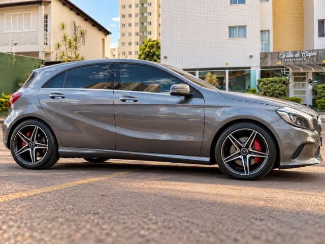 Mercedes-Benz Classe Classe A 200 1.6 TB/Flex Aut. 2016